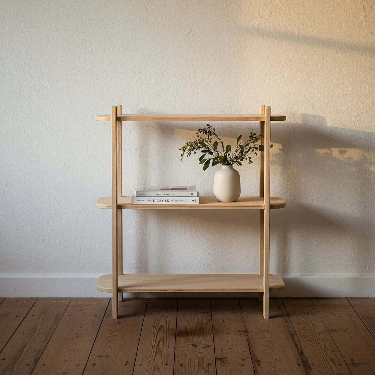 Regal Entry Table